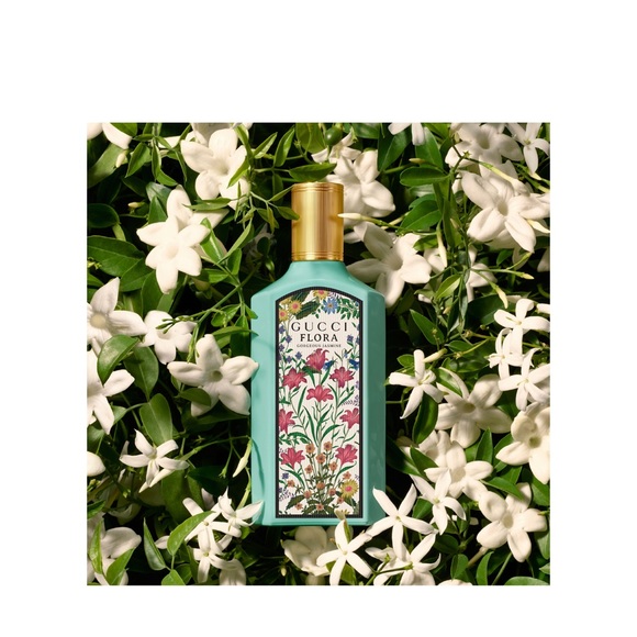 Flora Gorgeous Jasmine Eau
de Parfum - Picture 9 of 9